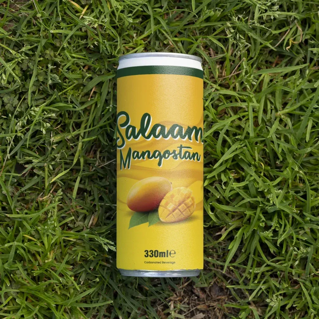Salaam-Mangostan-Can-on-Grass-Mockup-1024x1024.webp